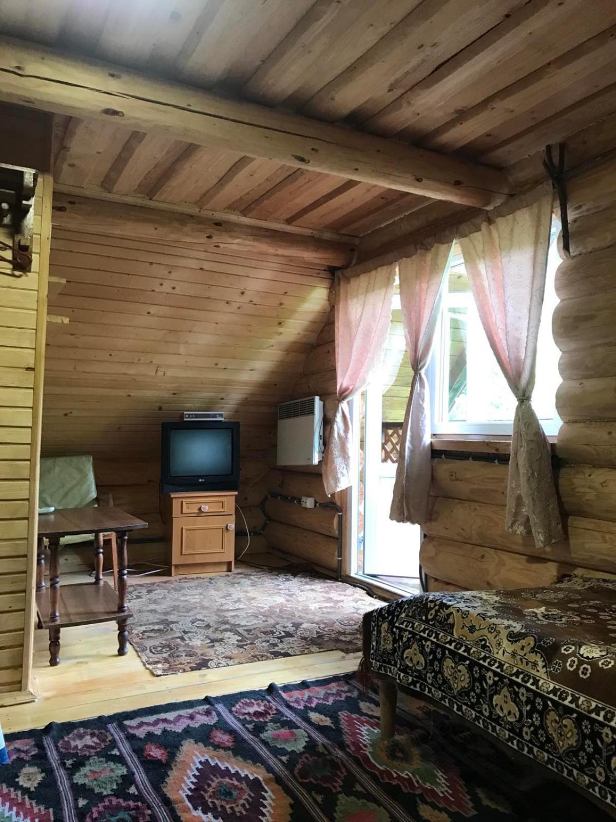 У Олега Hotel Verkhne-Studenyy Exterior foto